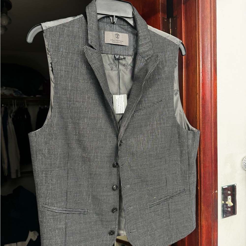 JOHN VARVATOS ‘25th Anniversary’ Silver Shimmer Vest SZ. 50 (not yet released)